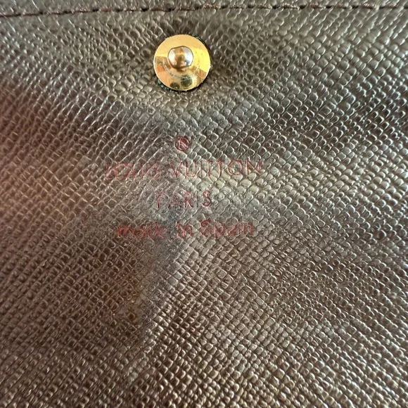 Louis Vuitton Black and Brown Checkered Wallet - Picture 10 of 11